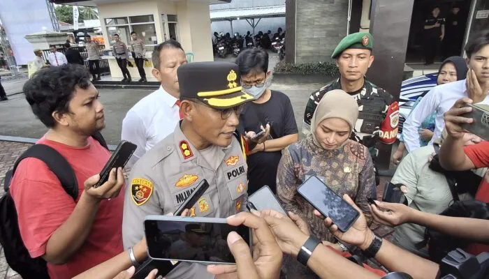 Polres Pangandaran Musnahkan Ribuan Botol Miras Jelang Idul Fitri, Begini Rinciannya