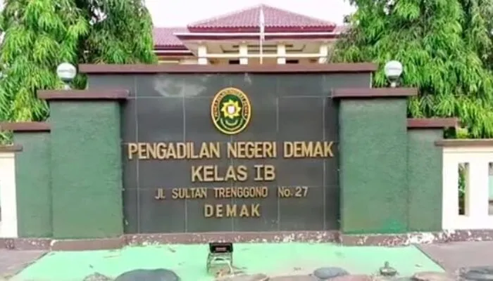 Pengasuh Ponpes Karangtengah Gugat PMH Kasat Reskrim dan Kapolres Demak Gegara Aduannya Dihentikan Penyidik