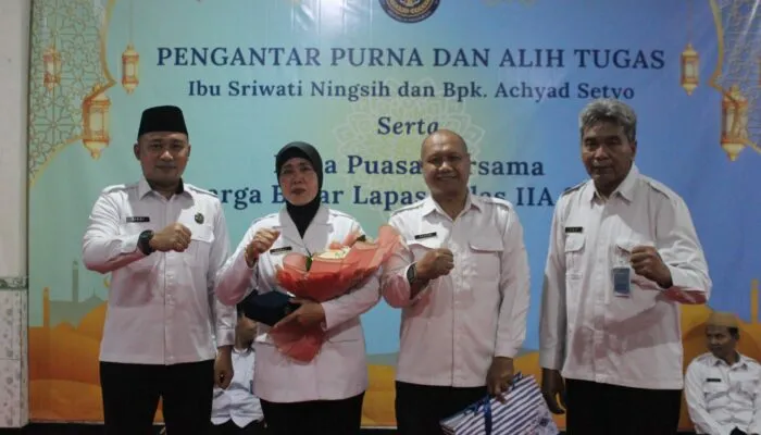 Dua Pegawai Lapas Sidoarjo Pamit Purna Tugas dan Alih Tugas dengan Penuh Kehangatan