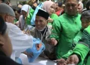 Presiden Prabowo Gelar Griya di Istana, Ribuan Warga Antusias Hadiri dan Terima Bingkisan Lebaran