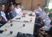Sinergi Media dan Pemerintah Desa: Coffee Morning Teguhkan Komitmen Transparansi di Darul Makmur