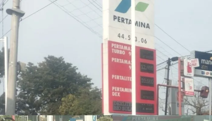 SPBU 44.523.06 Pemalang,masih melayani pembelian pakai jerigen,