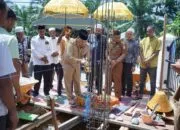 Bupati TRK Lakukan Peusijuek dan Peletakan Batu Pertama Pembangunan Masjid Jamik Al-Muttaqin