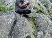 Munajat di Puncak Sakral: Spiritualitas Gunung Lawu untuk Kedamaian Bumi Cenderawasih