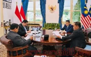 Presiden Prabowo Bahas Deregulasi dan Perundingan Tarif AS dalam Ratas di Istana