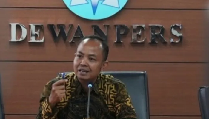 Dewan Pers Tegas: Media yang Menyaru Lembaga Negara Akan Ditertibkan
