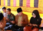 Bupati TRK Peusijuek Nanggroe Beutong Ateuh Banggalang Sebagai Bentuk Syukur dan Pelestarian Tradisi