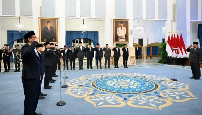 Prabowo Resmi Angkat Empat Menteri dan Satu Wakil Menteri Baru di Kabinet Merah Putih