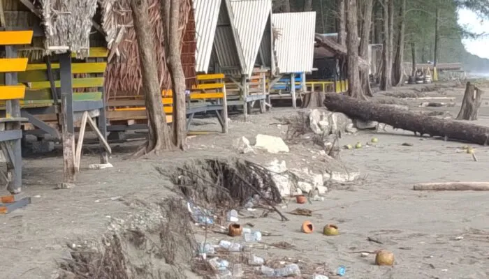 Masyarakat Nagan Raya Keluhkan Abrasi Pantai, Dugaan Imbas Pengerukan PLTU
