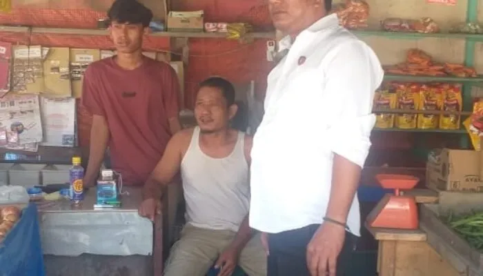 Klik link untuk baca berita selengkapnya Polres Nagan Raya Pantau Harga Sembako Pasca Banjir: Stok Aman, Sejumlah Komoditas Masih Naik