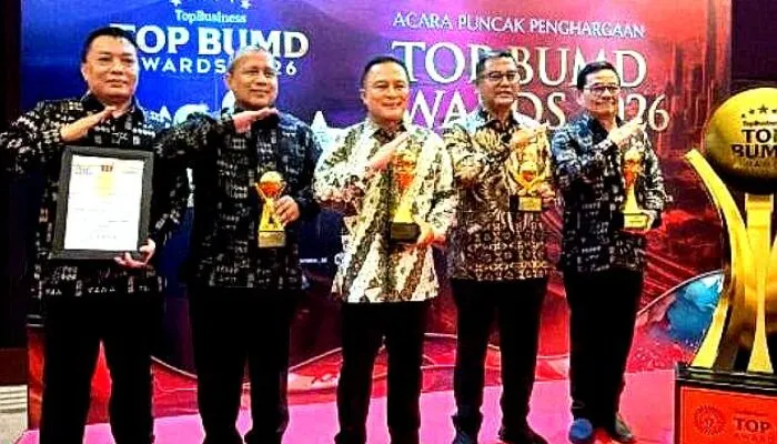 Bupati Kuningan dan Bank Kuningan Raih Prestasi Nasional di Ajang TOP BUMD Awards 2026