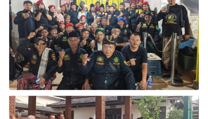 PW PWI LS Jateng dan PD.2 SE Jateng Gelar Ziarah ke Makam Sunan Kalijogo